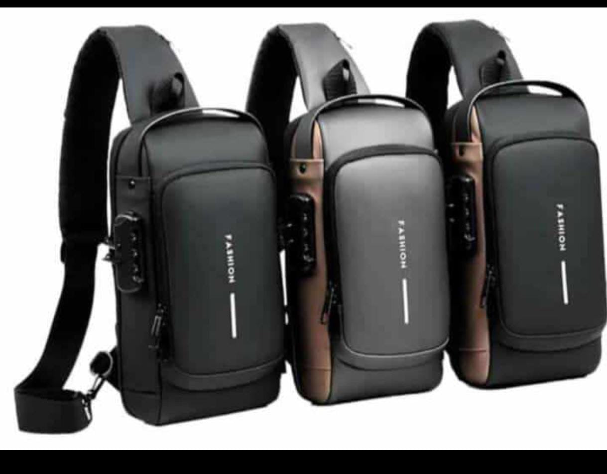 Bolso Antirrobo Mini Impermedable 37cm